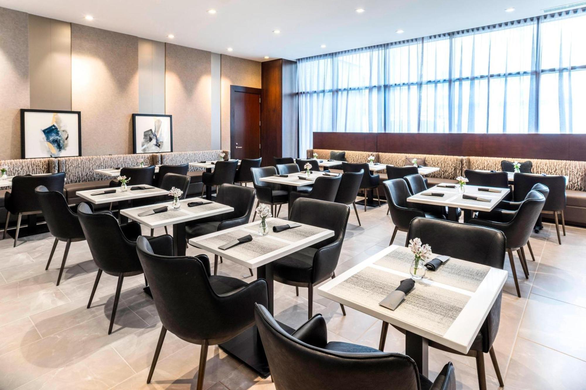 Ac Hotel By Marriott Boston Downtown Экстерьер фото