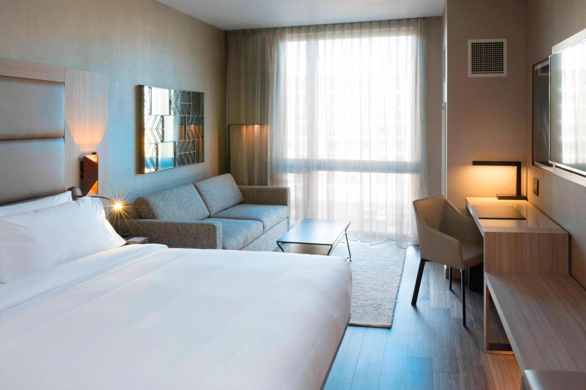 Ac Hotel By Marriott Boston Downtown Экстерьер фото